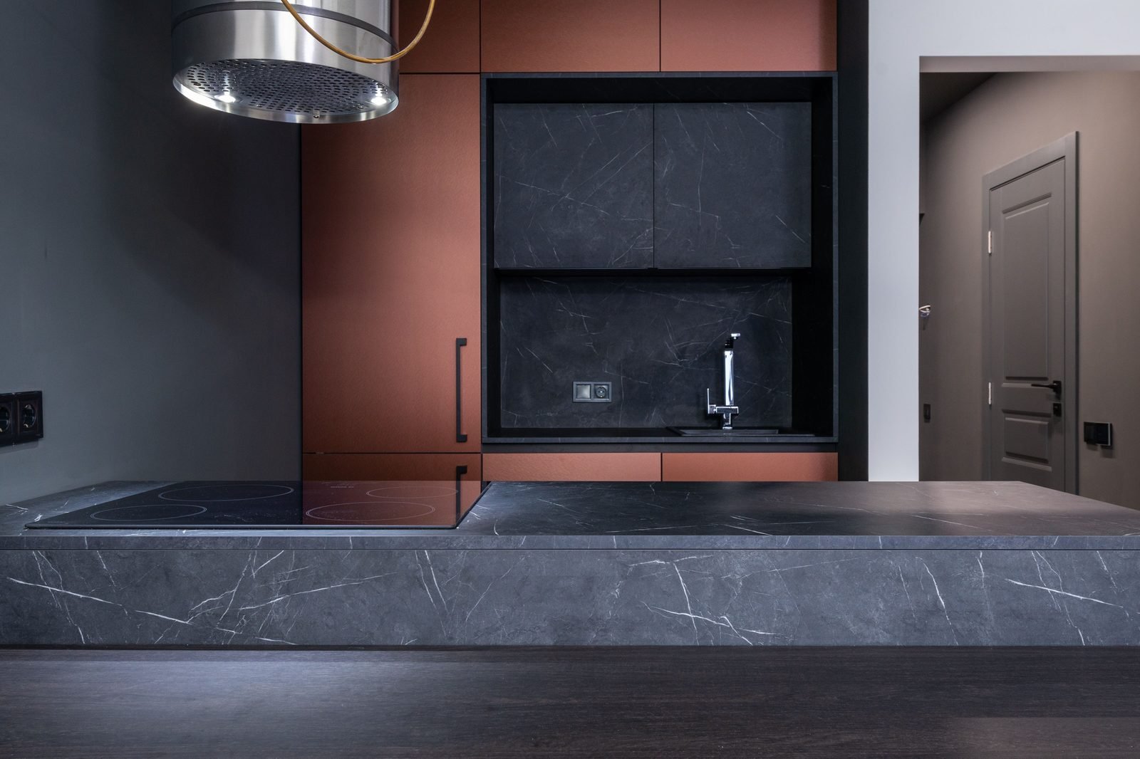 G-Shape modular kitchen